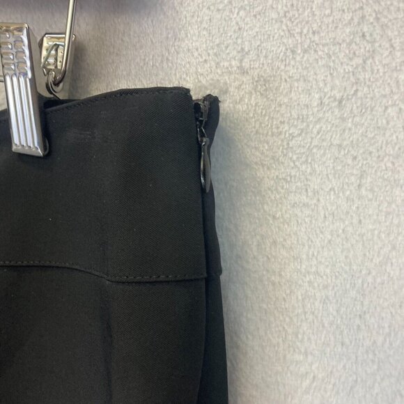 Per Se by Carlisle Pleated A-Line Skirt Womens Size 10 Black Buckle Stretch EUC - Picture 7 of 10